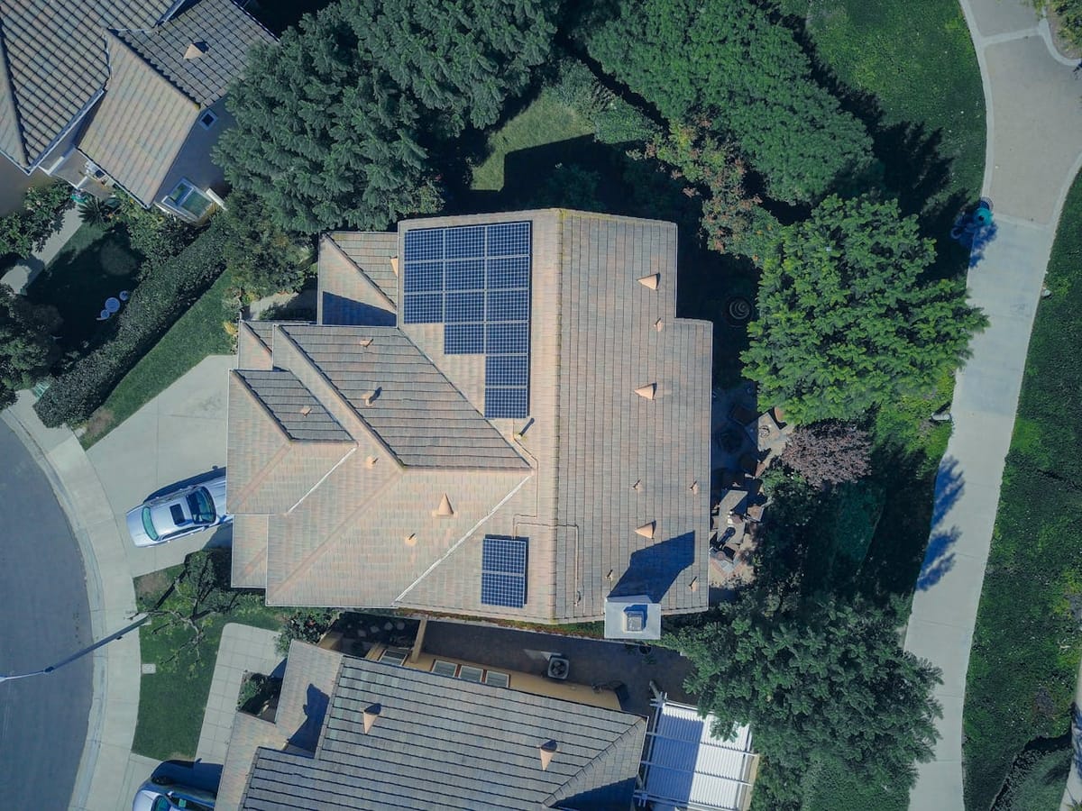 California Assembly passes controversial solar bill ending net metering benefits for new homeowners