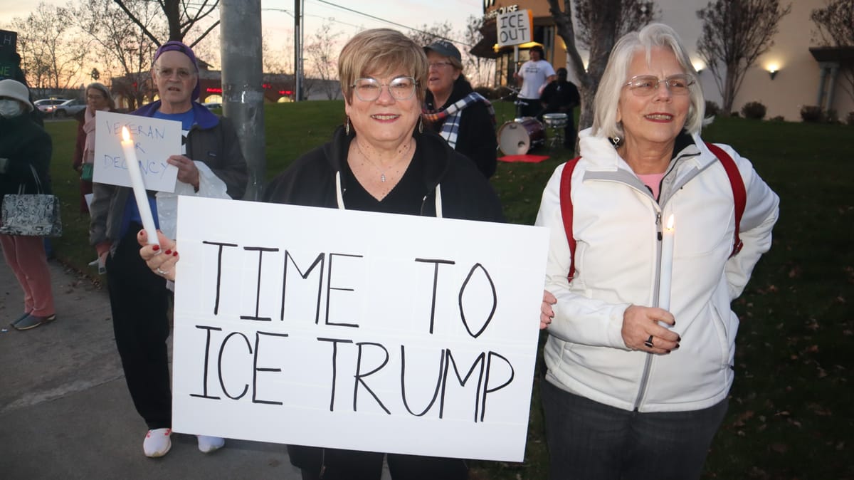 NO ICE FOR GOOD candlelight vigil in Elk Grove Pays Tribute to Renée Good
